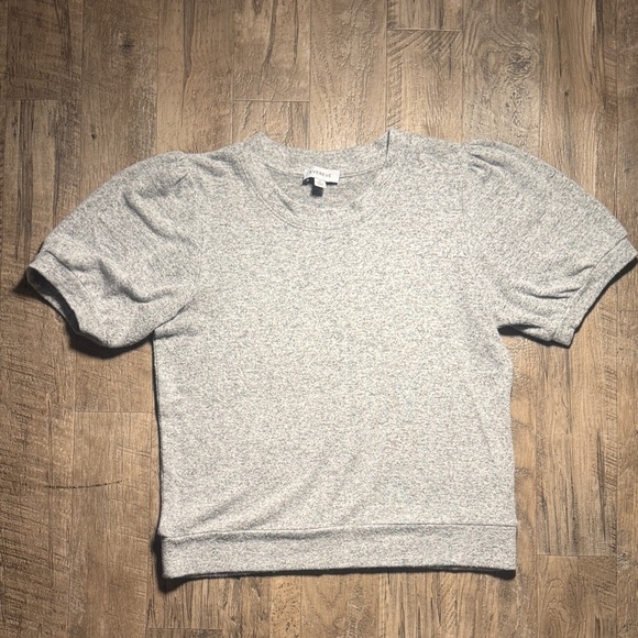 Evereve Tops - Evereve Heather Gray Pullover